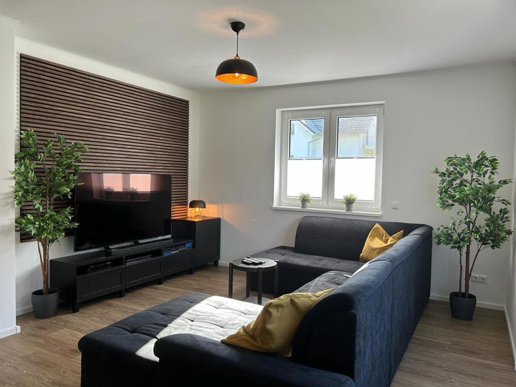 Exklusive Bei Berlin, Bis 5 Gaeste, Grosse Terrasse, Garten Apartment Bestensee