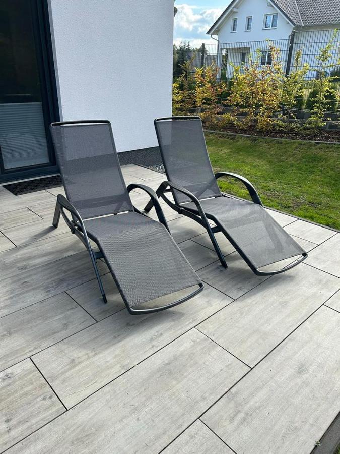 Exklusive Bei Berlin, Bis 5 Gaeste, Grosse Terrasse, Garten Apartment Bestensee